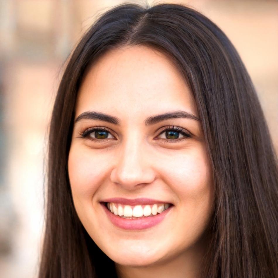 Retrato de Anouk Dubois, consultora en optimización financiera para comercio